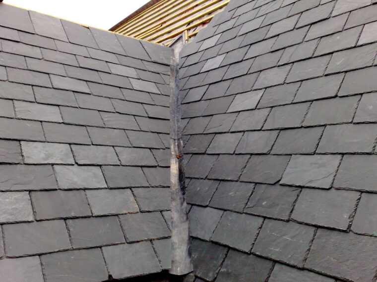 Slate roof lead valley